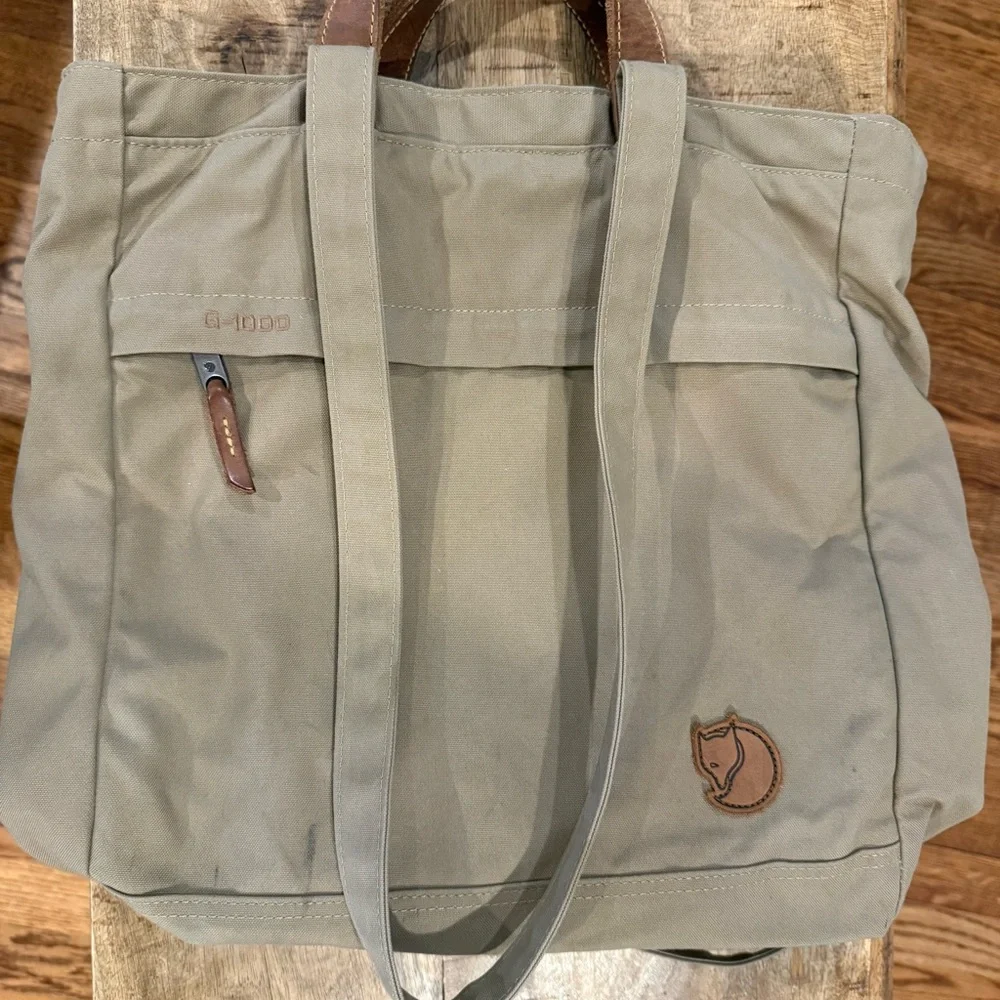 Fjallraven Totepack No. 1 Bag - Tan color - Picture 1 of 3